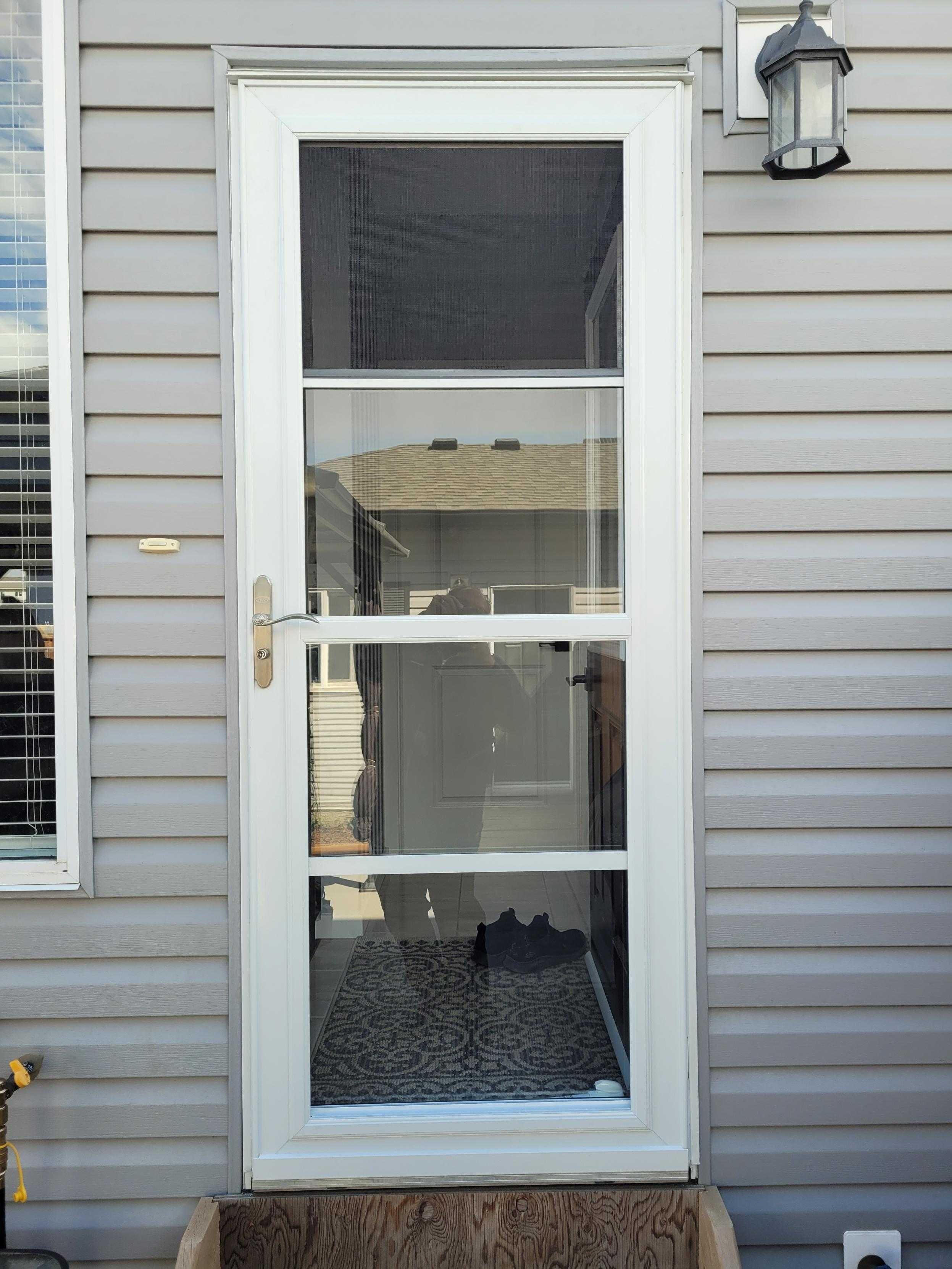 storm door installations calgary